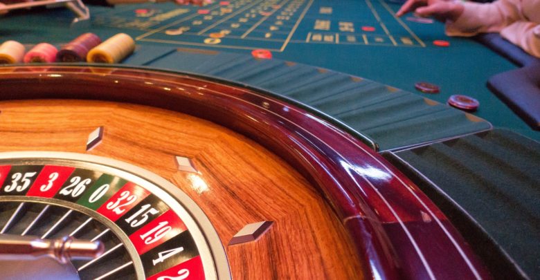 handy casino echtgeld casinos im internet spielautomaten von 2005 spielen ohne anmeldung